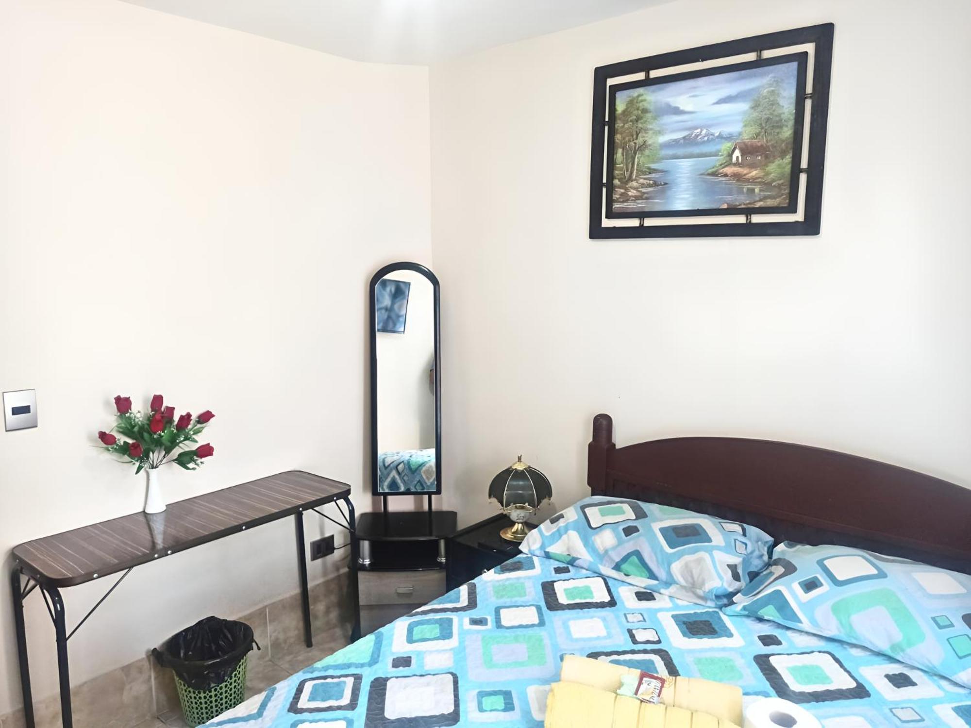 مبيت وإفطار Residencial Moroni - Alojamiento En كوتشابامبا المظهر الخارجي الصورة